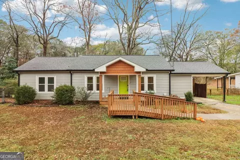 1482 Whitfield St SE, Smyrna, GA 30080