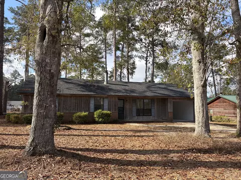 169 Ext N Jefferson St, Lyons, GA 30436