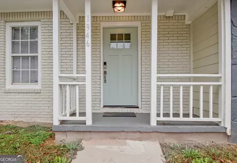 Exterior - 1946 Cornell Way, Morrow, GA 30260 photo 3 of 7