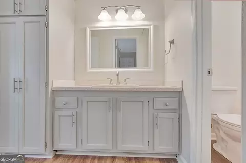 Bath - 1946 Cornell Way, Morrow, GA 30260 photo 3 of 3