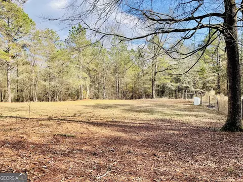 Exterior - 829 Pope Rd, Roberta, GA 31078 photo 6 of 12