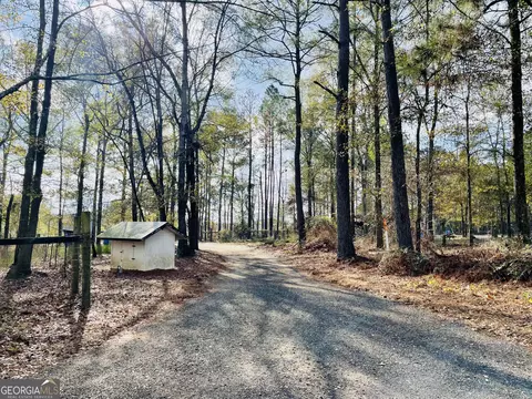 Exterior - 829 Pope Rd, Roberta, GA 31078 photo 8 of 12