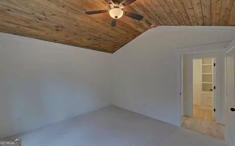 Bedroom - 999 E Doyle St, Toccoa, GA 30577 photo 7 of 9