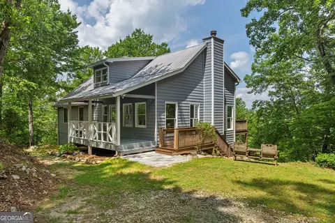832 Round Top Dr, Clayton, GA 30525