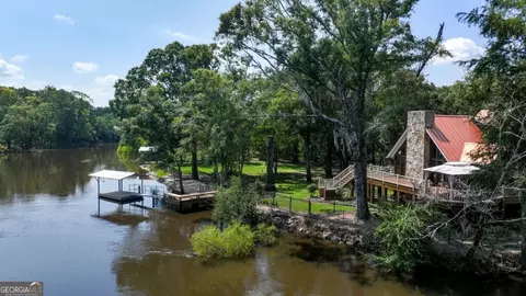 2420 Hickory Bluff Rd, Brooklet, GA 30415