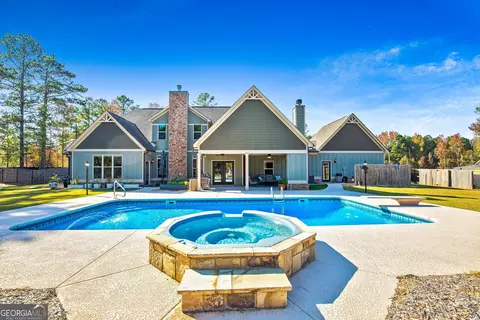 Exterior - 650 New Morn Dr, Hampton, GA 30228 photo 12 of 18