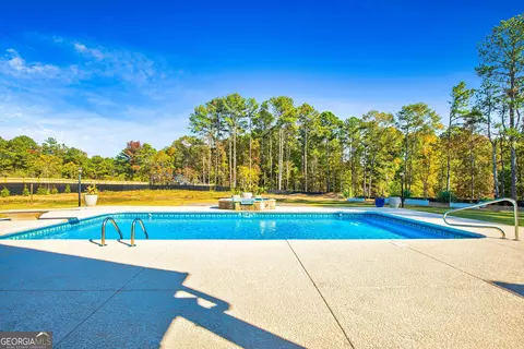 Exterior - 650 New Morn Dr, Hampton, GA 30228 photo 13 of 18