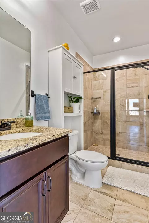 Bath - 650 New Morn Dr, Hampton, GA 30228 photo 5 of 6