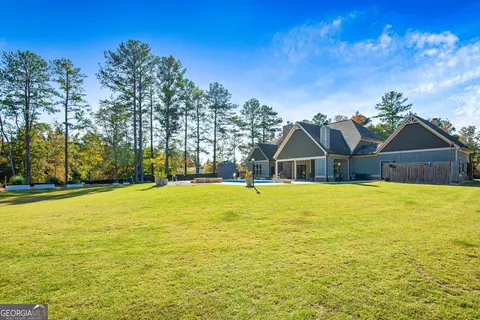 Exterior - 650 New Morn Dr, Hampton, GA 30228 photo 15 of 18