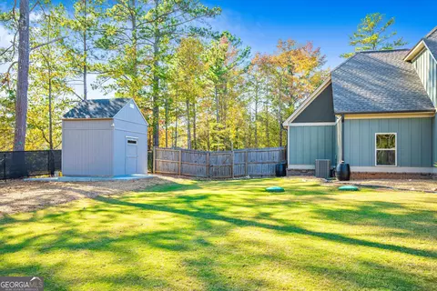 Exterior - 650 New Morn Dr, Hampton, GA 30228 photo 16 of 18