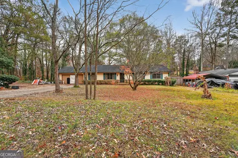 4579 Tudor Castle Dr, Decatur, GA 30035