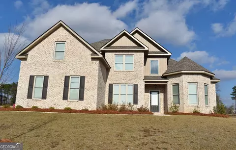 517 Capers Ln, Lizella, GA 31052