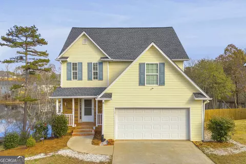 494 Bishop Ct, Commerce, GA 30529