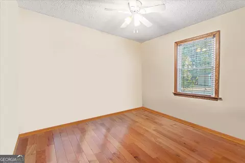 Bedroom - 320 Langston Rd, Perry, GA 31069 photo 4 of 4