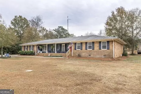124 S Tamie Cir, Kathleen, GA 31047