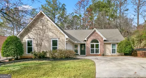 232 Clarion Rd, Lawrenceville, GA 30043