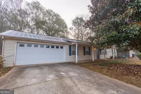 585 Cowan Rd, Covington, GA 30016