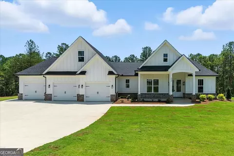 1010 Cable Rd, Waleska, GA 30183