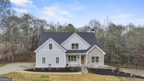 4590 Ryland Hills Dr, Watkinsville, GA 30677