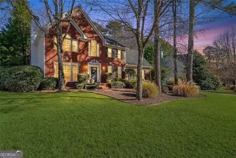 2409 Meadow Isle Ln, Lawrenceville, GA 30043
