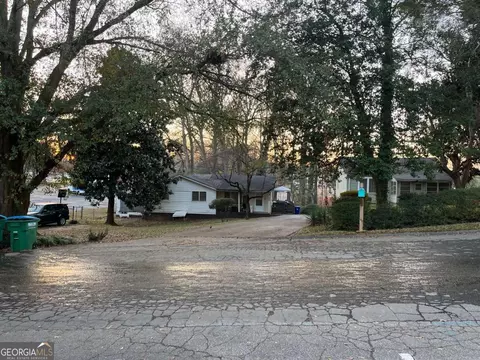 4088 Carver Dr, Doraville, GA 30360