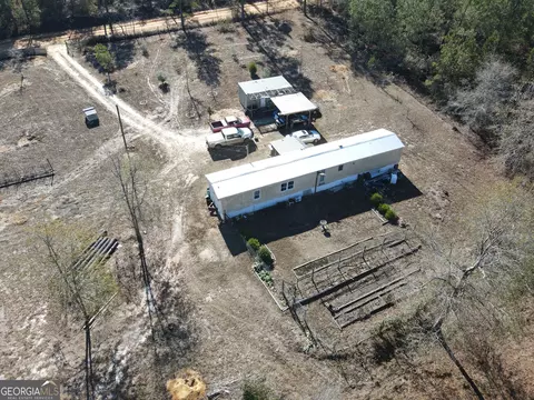 728 Martin Rd, Kite, GA 31049