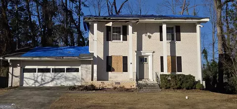 3820 Lake Dr SE, Smyrna, GA 30082