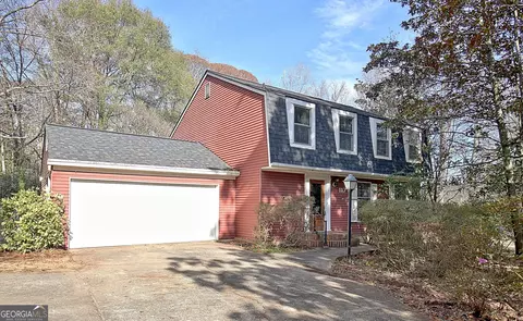 117 Hickory Dr, Peachtree City, GA 30269