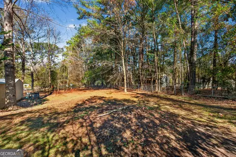 Exterior - 106 Beaver Run, Lagrange, GA 30241 photo 8 of 9