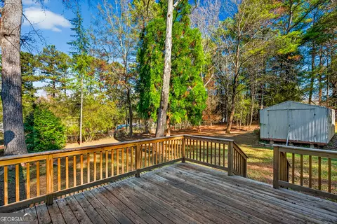 Exterior - 106 Beaver Run, Lagrange, GA 30241 photo 5 of 9
