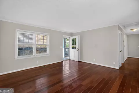 Living - 106 Beaver Run, Lagrange, GA 30241 photo 1 of 4