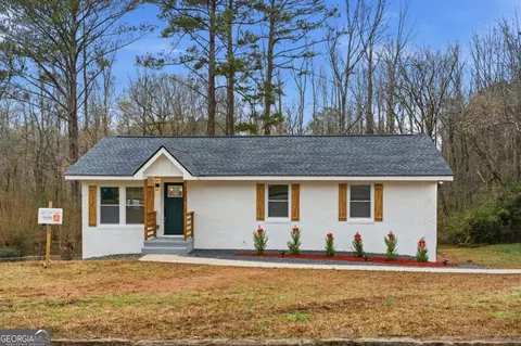 2482 Yolanda Trl, Ellenwood, GA 30294