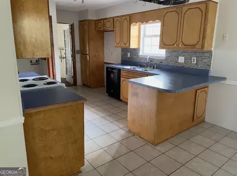 1803 N Barton Dr, Augusta, GA 30906 photo 3