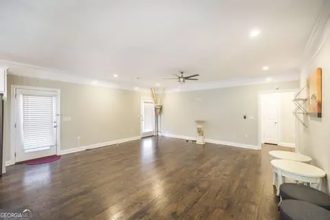 Living - 600 Live Oak Way, Dublin, GA 31021 photo 1 of 2