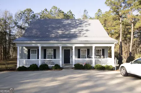 511 Hollow Oak Ct, Statesboro, GA 30458