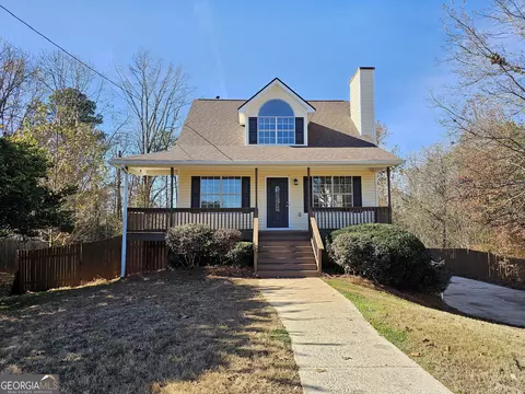 7155 Hummingbird Ln, Winston, GA 30187