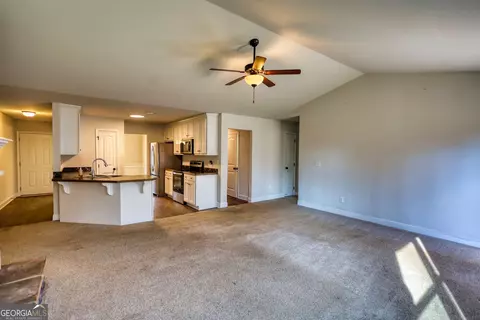 Living - 151 Rolling Woods Ln, Hull, GA 30646 photo 2 of 6