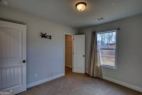Bedroom - 151 Rolling Woods Ln, Hull, GA 30646 photo 6 of 14