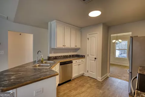Kitchen - 151 Rolling Woods Ln, Hull, GA 30646 photo 1 of 5