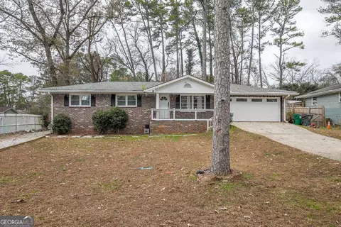 4495 Casco Ln NW, Lilburn, GA 30047