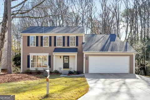 4935 Tanners Spring Dr, Alpharetta, GA 30022