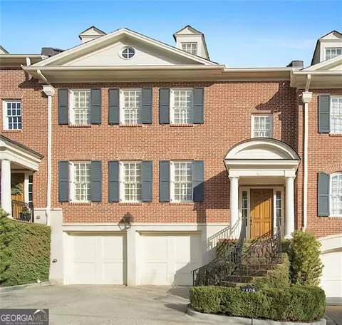 2806 Rumson Ct NE, Atlanta, GA 30305