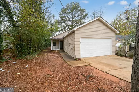 607 Lane St, Griffin, GA 30223