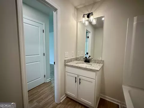 Bath - 294 Stancil Dr, Toccoa, GA 30577 photo 4 of 4