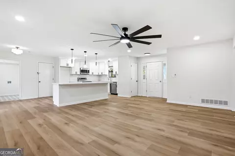 Living - Undisclosed, Covington, GA 30014 photo 2 of 2