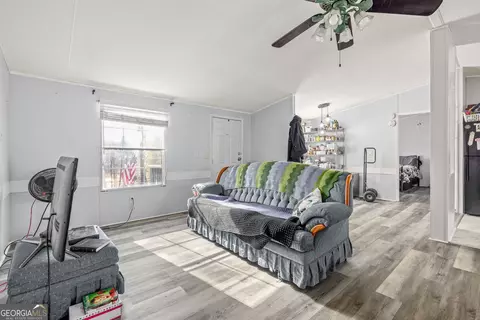 Living - 70 Hunters Way, Toccoa, GA 30577 photo 1 of 1