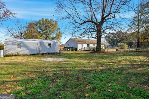 Exterior - 6014 Jackson Rd, Jackson, GA 30233 photo 3 of 3