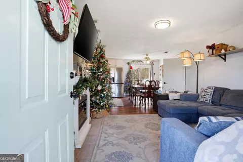 Entry Way - 6014 Jackson Rd, Jackson, GA 30233 photo 1 of 1