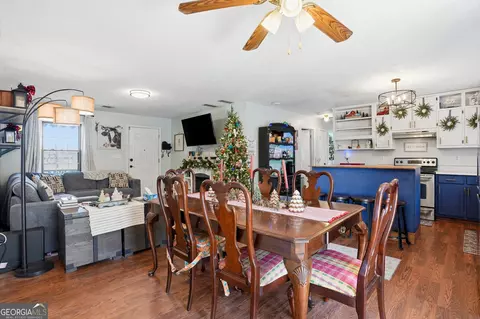 Dining - 6014 Jackson Rd, Jackson, GA 30233 photo 1 of 3