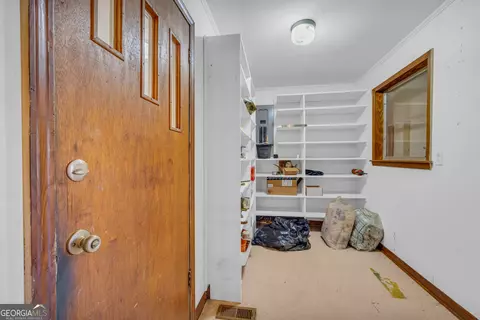 Entry Way - 7660 Sandy Cross Rd, Carnesville, GA 30521 photo 1 of 4